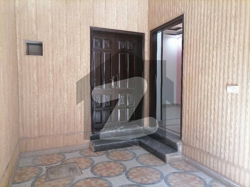 پنجاب سمال انڈسٹریز کالونی لاہور میں 3 کمروں کا 3 مرلہ مکان 1.19 کروڑ میں برائے فروخت۔