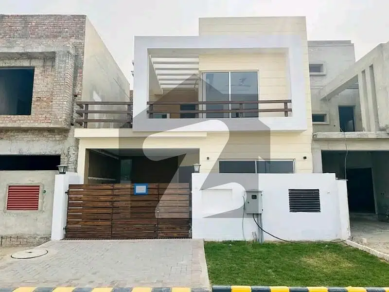 06 Marla Double Story House Available For Sale