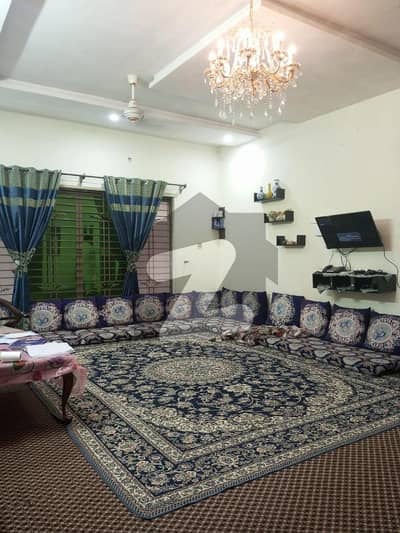 A House Of 1 Kanal In Rs. 35000000