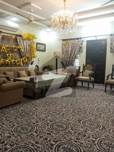 A House Of 1 Kanal In Rs. 35000000