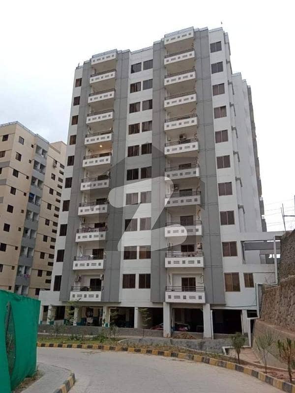 3 Bed Apartment Available For Rent In Defence Residency Block-15