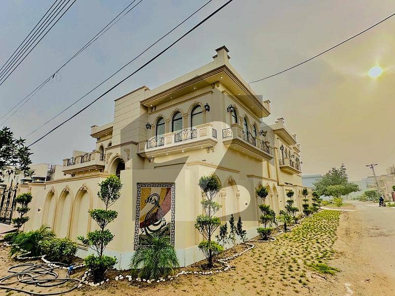 1 Kanal Corner Spanish House Available For Sale In Wapda Town Q-Block
