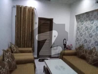 سبزہ زار سکیم ۔ بلاک پی سبزہ زار سکیم,لاہور میں 5 کمروں کا 5 مرلہ مکان 2.5 کروڑ میں برائے فروخت۔