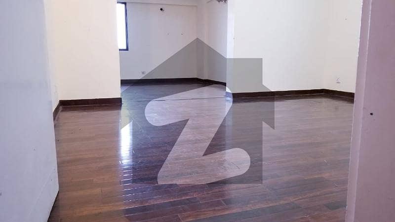 1800 sqft Apartment for Rent in Clifton Block 9 at Most Prime Location in Reasonable Demand