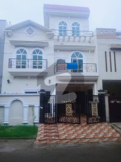 13 Marla Beautiful House In Sharif Medical City Near Bahria Orchard Gate No 6 Available For Rent In Sharif Medical City Lahore