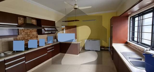 F-11: 666 Yards Beautiful CORNER HOUSE, With Basement, 8 Bedrooms, Ample Parking, Immaculate Location, Demand Rs. 25 Crores