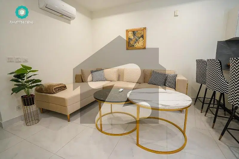 Flat 1-BHK Furnished with Premium Amenities