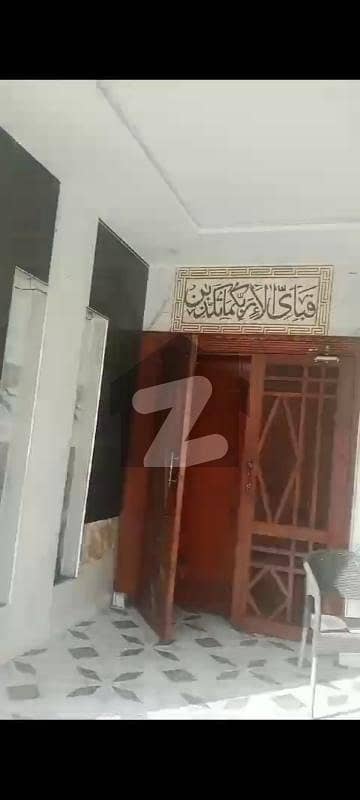 او پی ایف ہاؤسنگ سکیم لاہور میں 6 کمروں کا 1 کنال مکان 2.2 لاکھ میں کرایہ پر دستیاب ہے۔