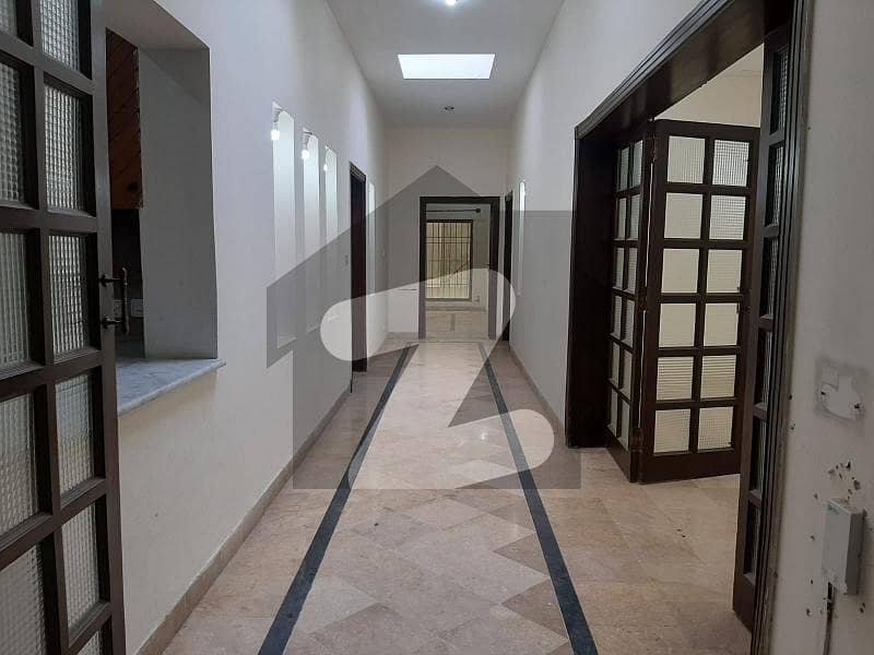 1 Kanal Upper Portion With Gas Available For Rent In Banigala
