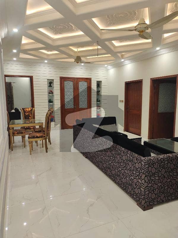 1 KANAL UPPER PORTION IS AVAILABLE FOR RENT IN TIP HOUSING SOCIETY PHASE 2