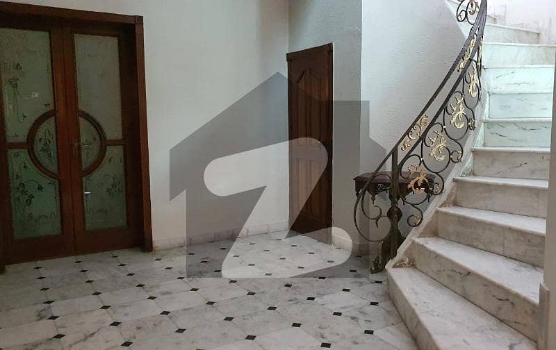 5 Beds 1 Kanal Sightly Used New House For Sale In Block Z DHA Phase 3 Lahore