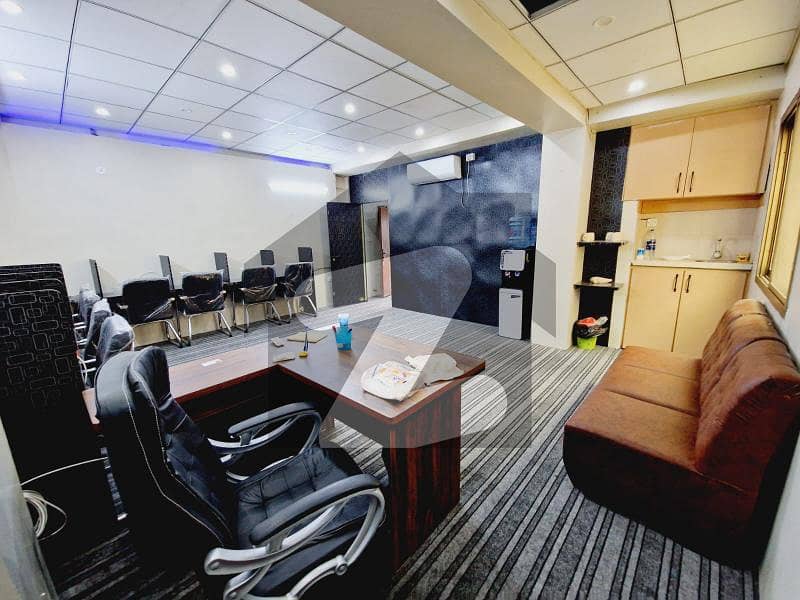 OFFICE FOR RENT IN GULISTANEJAUHAR BLOCK 14 NEAR RED APPLE. Gulistan