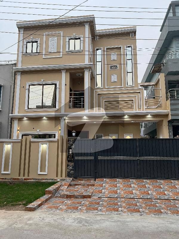 House Of 10 Marla Available For Sale In Wapda Town
