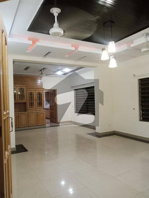 40*80 Ground+Basement House Available For Rent G-13/4