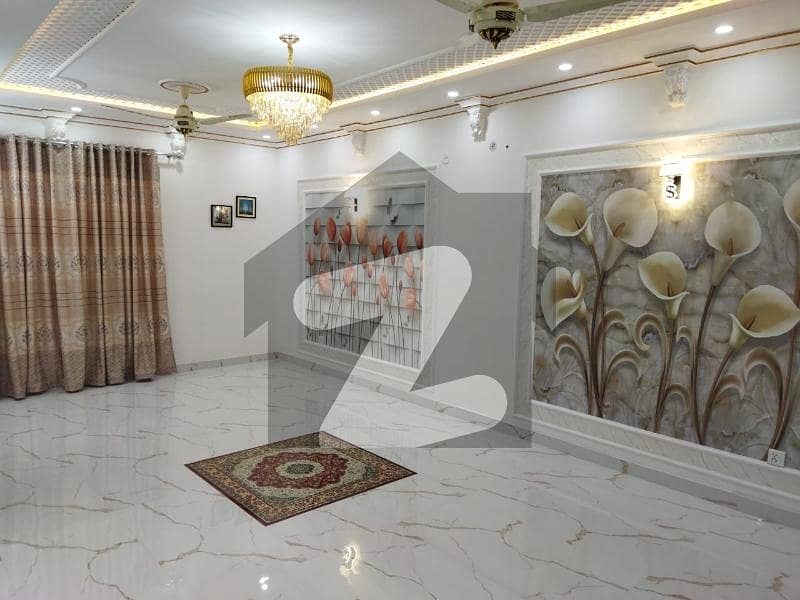 ڈریم گارڈنز - بلاک جے ڈریم گارڈنز,ڈیفینس روڈ,لاہور میں 4 کمروں کا 5 مرلہ مکان 2.5 کروڑ میں برائے فروخت۔