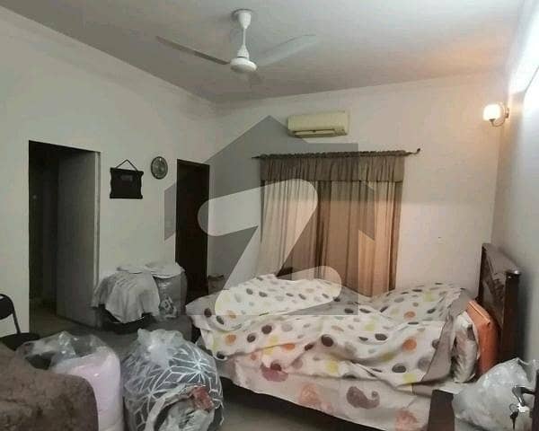 سوئی گیس ہاؤسنگ سوسائٹی لاہور میں 5 کمروں کا 1 کنال مکان 2.51 لاکھ میں کرایہ پر دستیاب ہے۔