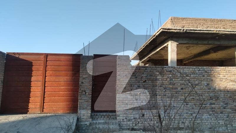 2 Kanal House Gray Structure For Sale