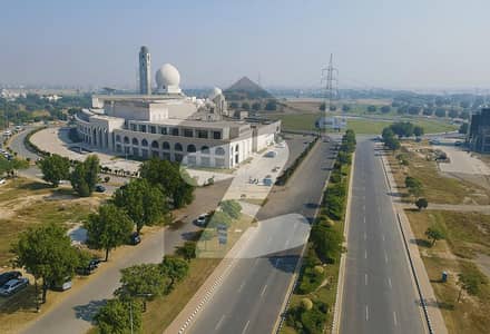 لیک سٹی ۔ سیکٹر ایم ۔ 5 لیک سٹی,رائیونڈ روڈ,لاہور میں 10 مرلہ رہائشی پلاٹ 2.0 کروڑ میں برائے فروخت۔