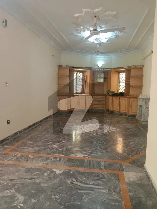 1 KANAL Beautiful Double Storey House Available For Rent In Bani Gala.