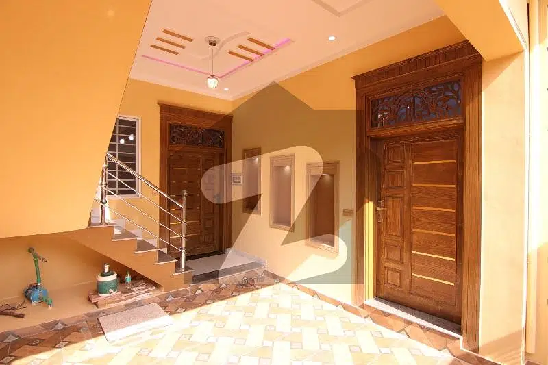A Beautiful 5 Marla Double Story House For Rent