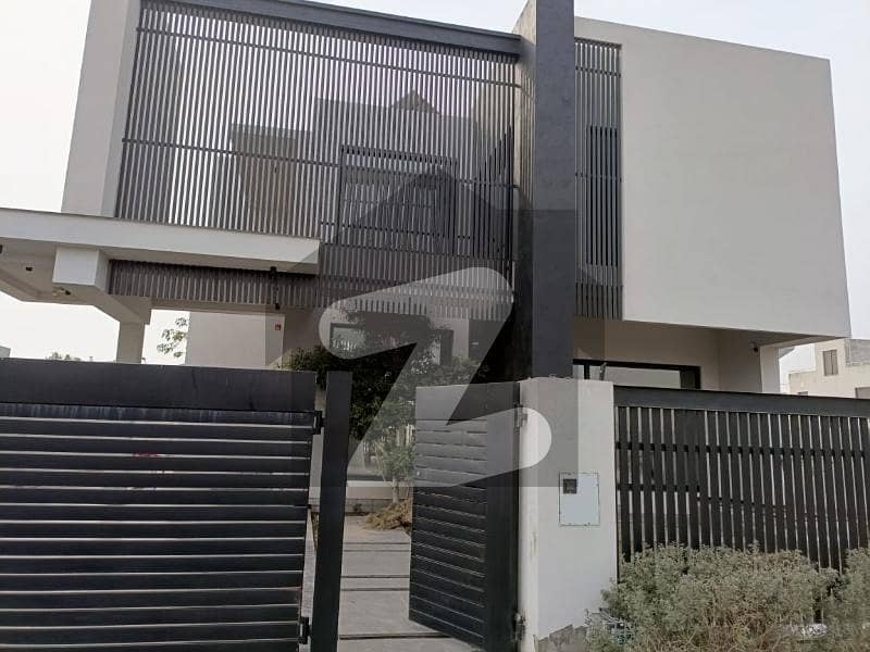 1-Kanal House for sale in DHA Ph-6 LHR.