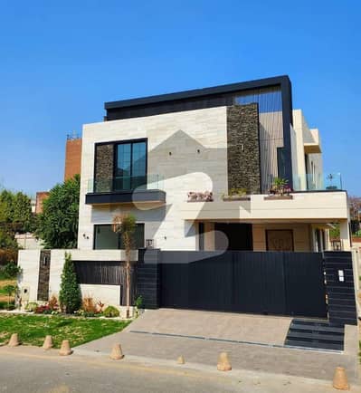 10 Marla Modern House For Sale At Hot Location Near To Park & Commercial