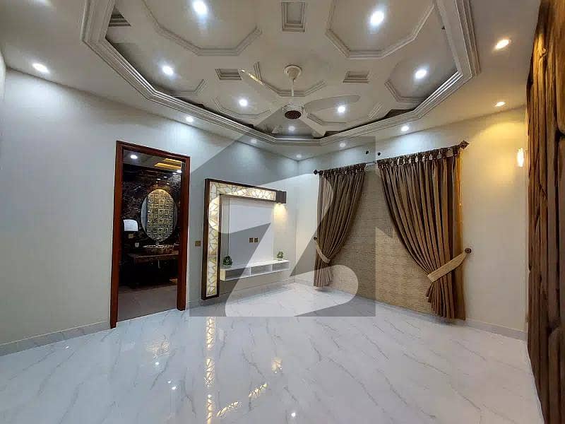 بحریہ ٹاؤن ۔ غزنوی بلاک بحریہ ٹاؤن ۔ سیکٹر ایف,بحریہ ٹاؤن,لاہور میں 5 کمروں کا 10 مرلہ مکان 1.0 لاکھ میں کرایہ پر دستیاب ہے۔