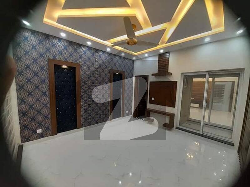 On 2 Years Instalment Plan 10 Marla Brand New House for Sale In Lake City Lahore