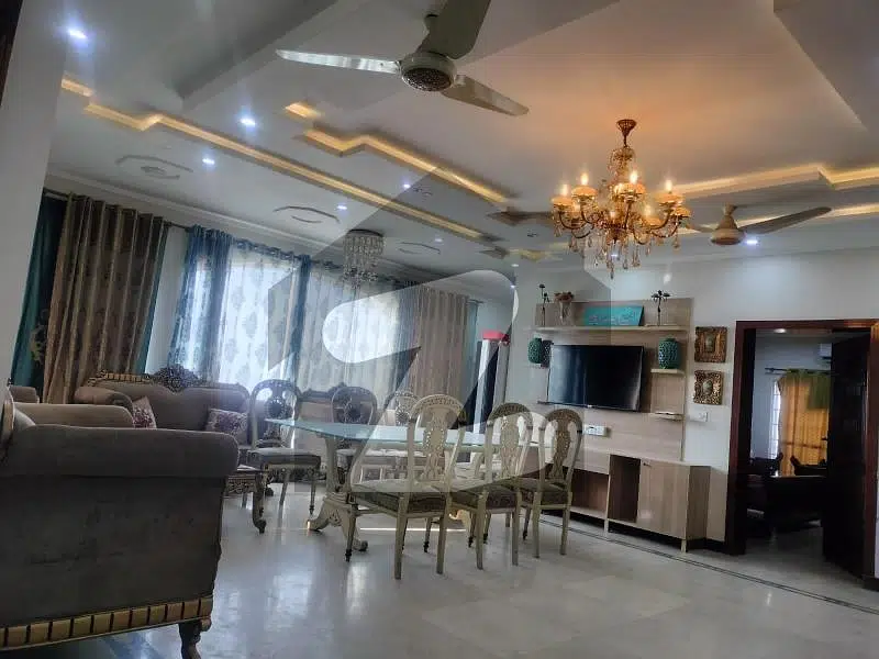 10 Marla Full Furnish House Available For Rent