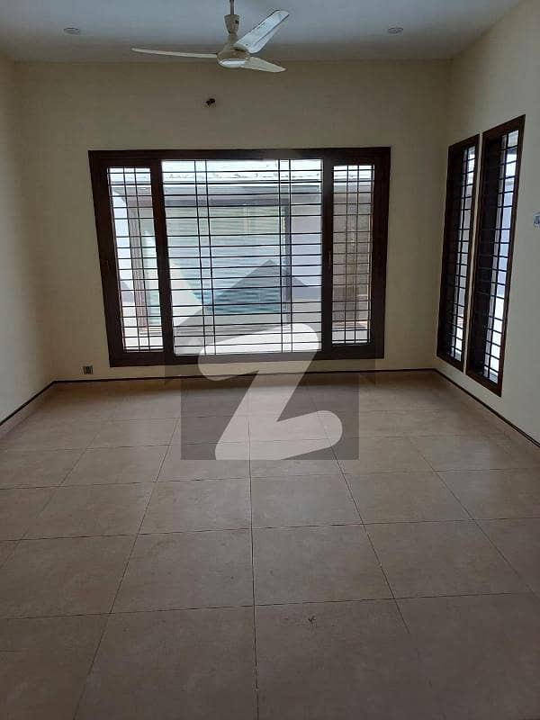 500 Yard Architecture Bungalow For Rent In DHA Phase 6