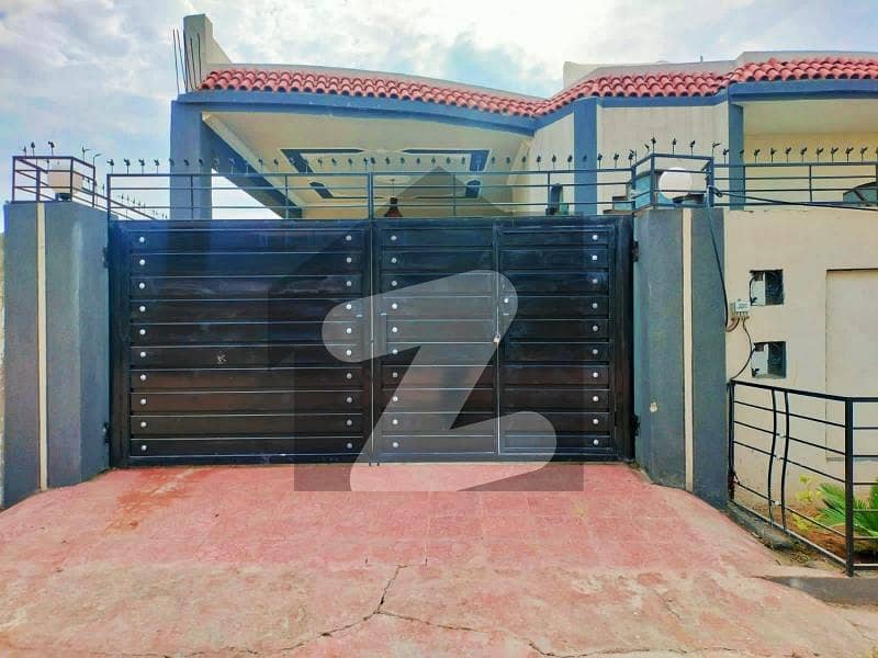 10 Marla Single Story House Available For Sale In Gulshan Abad
