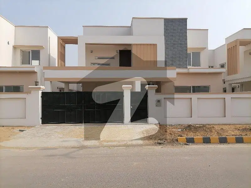 A Well Designed West Open House Is Up For Sale In An Ideal Location In Karachi