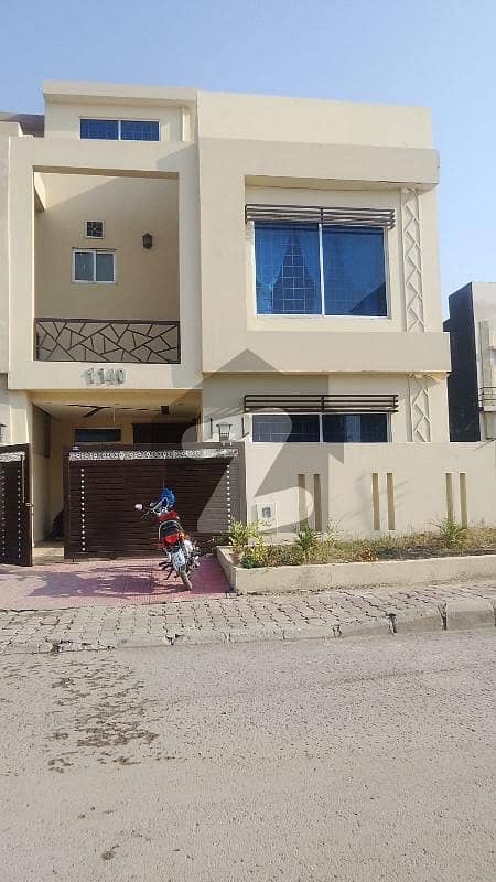6 Marla House Is Available For Rent In Bahria Town Phase 8 Block M Lahore