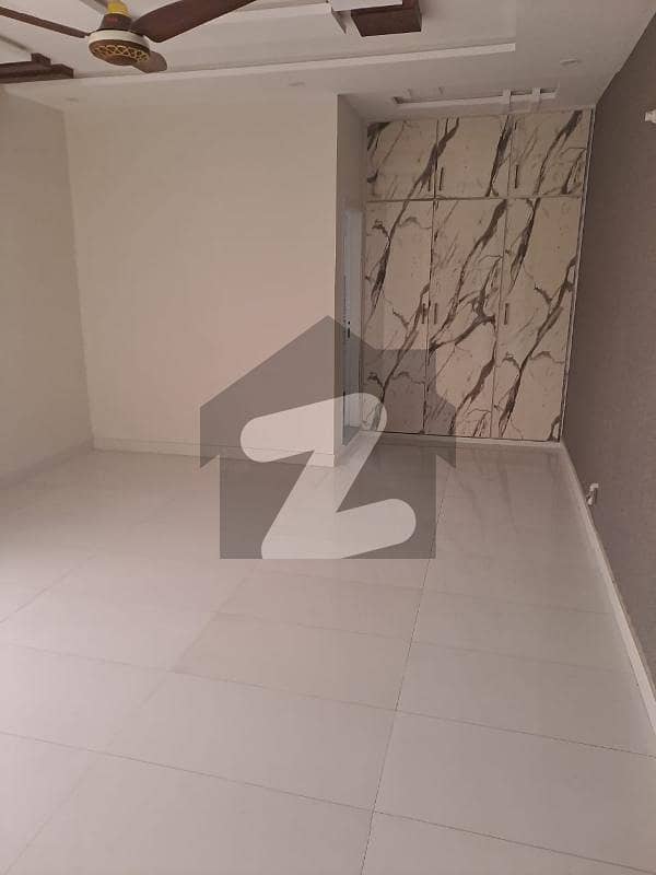 1 Kanal Corner Double Storey House For Sale In Falcon Complex Guldberg Lahore
