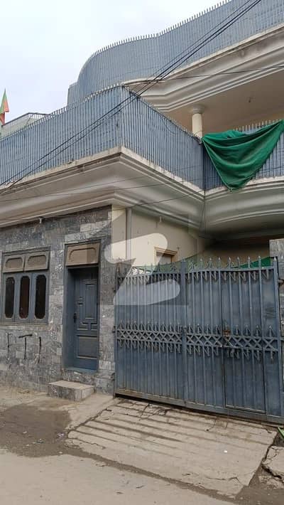 حیات آباد فیز 3 حیات آباد,پشاور میں 5 کمروں کا 5 مرلہ مکان 2.05 کروڑ میں برائے فروخت۔