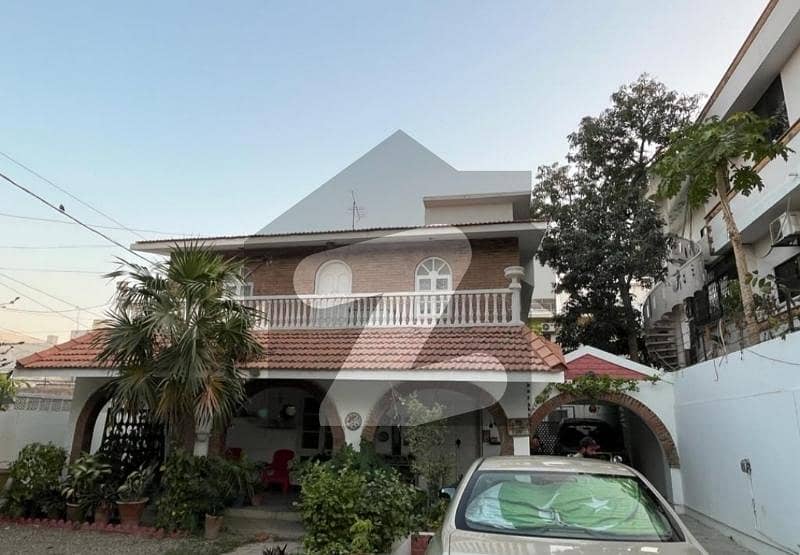 ڈی ایچ اے فیز 2 ڈی ایچ اے ڈیفینس,کراچی میں 4 کمروں کا 1 کنال مکان 8.5 کروڑ میں برائے فروخت۔