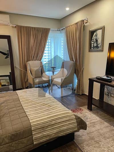 بحریہ گالف سٹی بحریہ ٹاؤن,اسلام آباد میں 2 کمروں کا 8 مرلہ فلیٹ 6.5 کروڑ میں برائے فروخت۔
