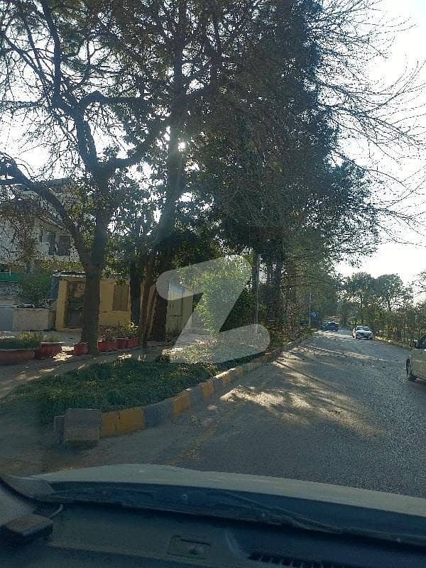 800 Yards Beautiful Margalla Hill Facing House In The Most Beautiful Sector Of Islamabad