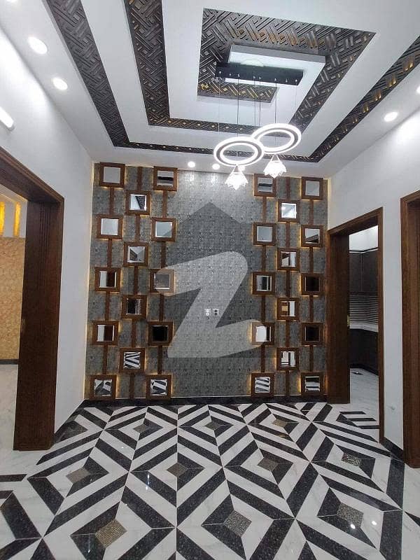 بحریہ ٹاؤن ۔ بلاک سی سی بحریہ ٹاؤن سیکٹرڈی,بحریہ ٹاؤن,لاہور میں 3 کمروں کا 5 مرلہ مکان 2.16 کروڑ میں برائے فروخت۔
