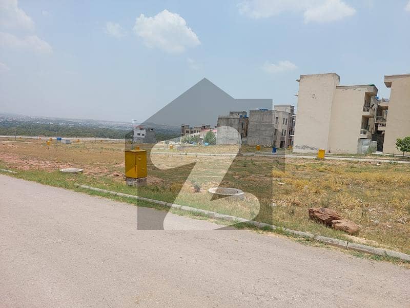 5 Marla Fully Developed And Populated Are Top Heighted Location Plot Solid Land