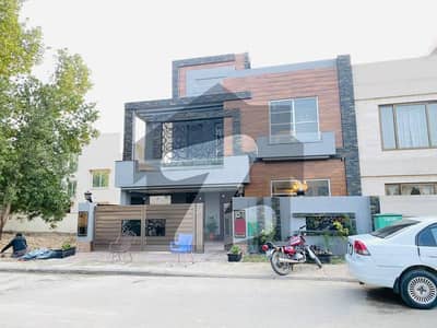 10 Marla Brand New House For Sale In Tulip Block Bahria Town Lahore