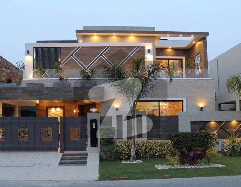 10 Marla Lavish House For Sale In Janiper Block Bahria Town Lahore