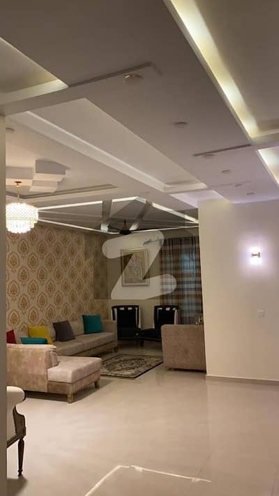 03 Bed Lounge Apartment Ready For Possession Available For Sale