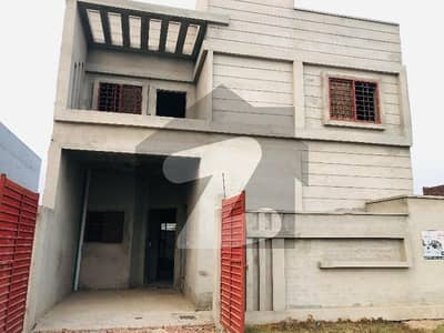 زہرہ ولاز بوسان روڈ,ملتان میں 5 کمروں کا 5 مرلہ مکان 77.0 لاکھ میں برائے فروخت۔
