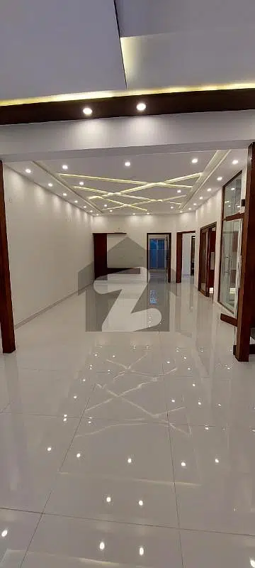 10 Marla Lower Portion For Rent In Overseas B Block Bahria Town Lahore