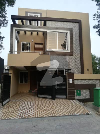 5 Marla Luxury House For Sale In Jinnah Block Bahria Town Lahore