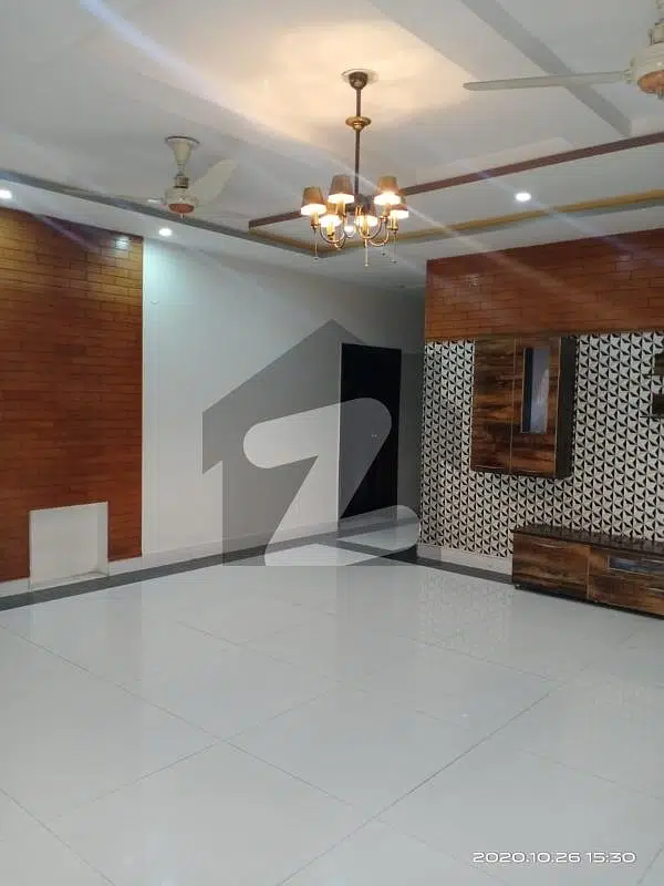 1 Kanal House Available For SALE In DHA Phase 2