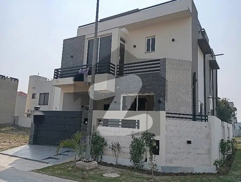 6 Marla Corner House With Basement Available For Rent In DHA 9 Town