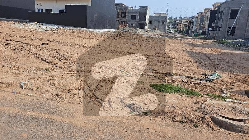 Ali Block 5 Marla Ready To Possesion Plot Are Available For Sale In