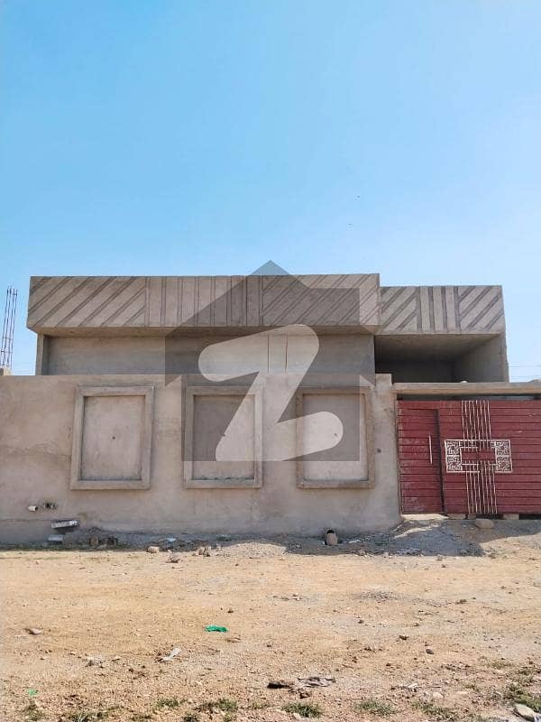ملیر کراچی میں 4 کمروں کا 8 مرلہ مکان 1.25 کروڑ میں برائے فروخت۔